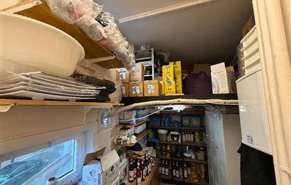 FIRSAT !!! KOZYATAĞI ŞAKACI SOKAKTA KURULU DÜZEN KAFE