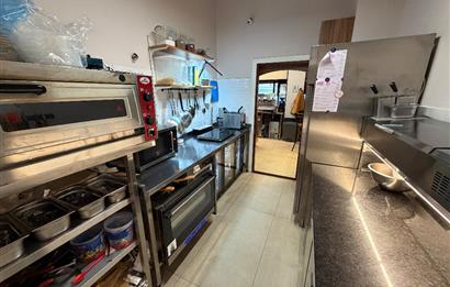 FIRSAT !!! KOZYATAĞI ŞAKACI SOKAKTA KURULU DÜZEN KAFE