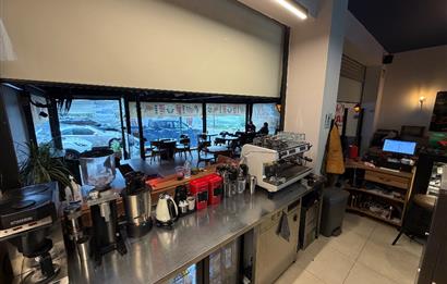 FIRSAT !!! KOZYATAĞI ŞAKACI SOKAKTA KURULU DÜZEN KAFE