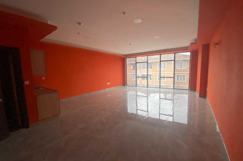 C21 İZ MEHMET ÇAKAR'DAN MERKEZ'DE KİRALIK OFİS...