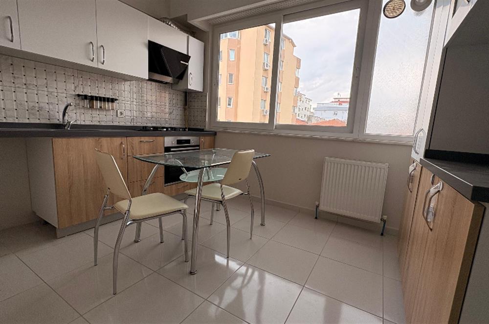 Maltepe Cevizli Mahallesi Yavuz Sokakta Minibüs Yoluna Çok Yakın Konumda, 3+1 KİRALIK DAİRE