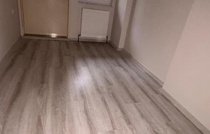 Maltepe Cevizli Mahallesi Yavuz Sokakta Minibüs Yoluna Çok Yakın Konumda, 3+1 KİRALIK DAİRE