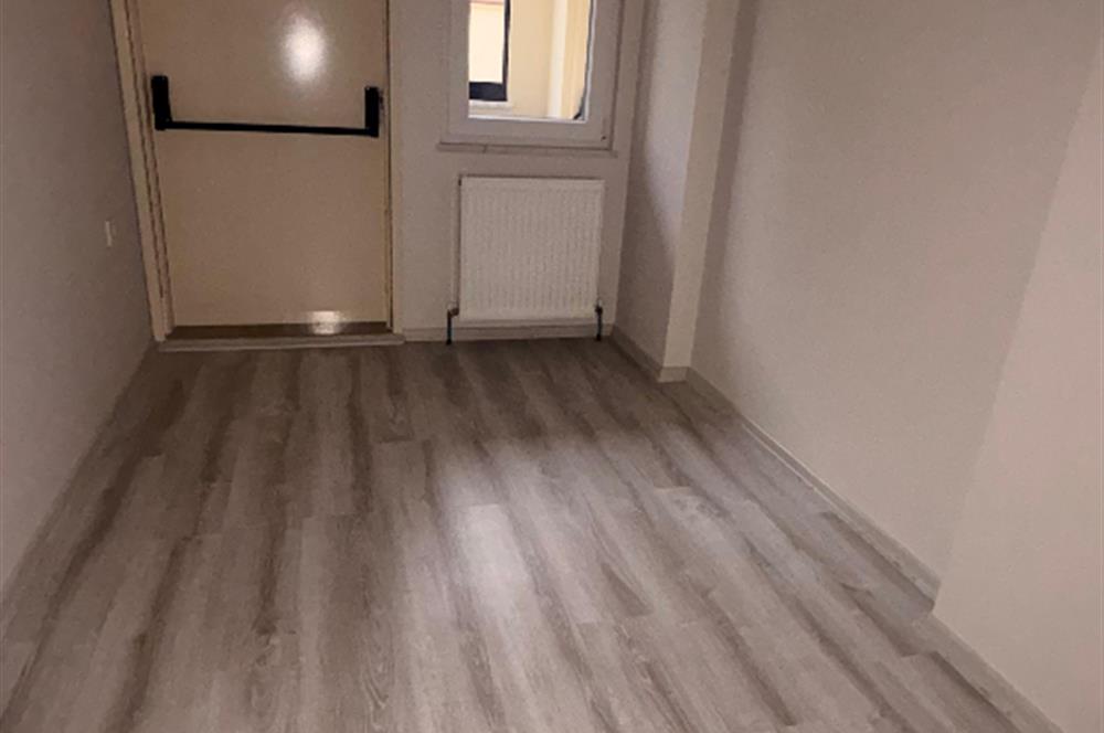 Maltepe Cevizli Mahallesi Yavuz Sokakta Minibüs Yoluna Çok Yakın Konumda, 3+1 KİRALIK DAİRE