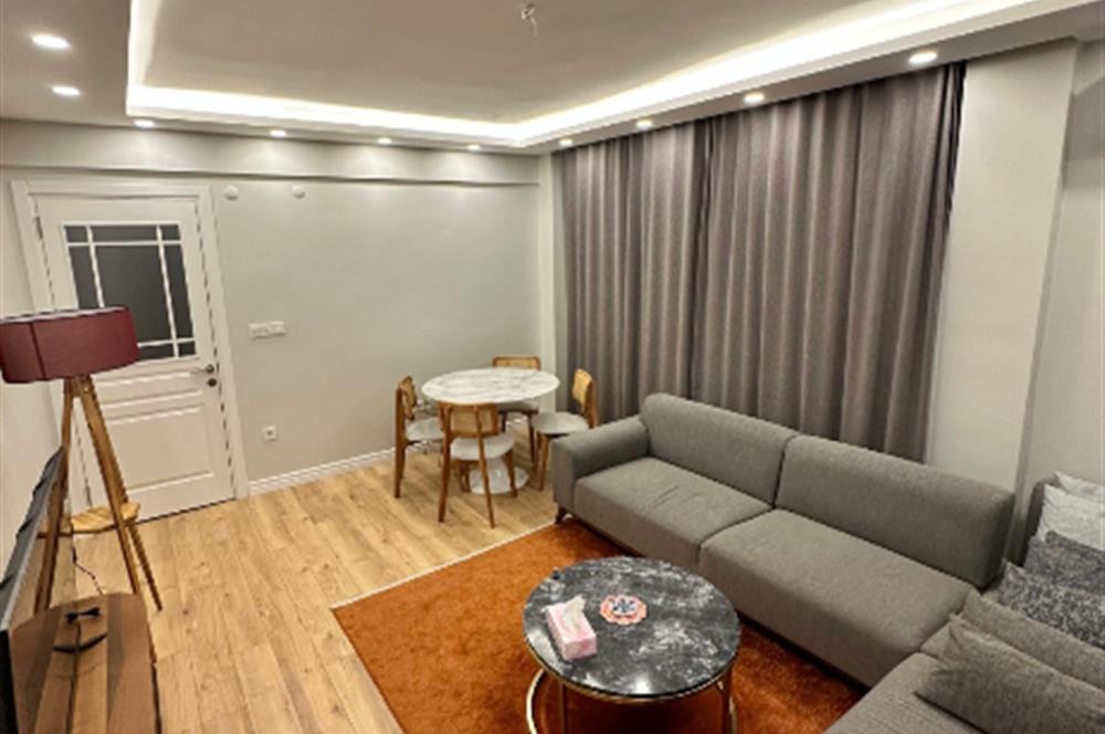 Kadıköy Reşitpaşa Sokak'ta Eşyalı 2+1 Kiralık Daire