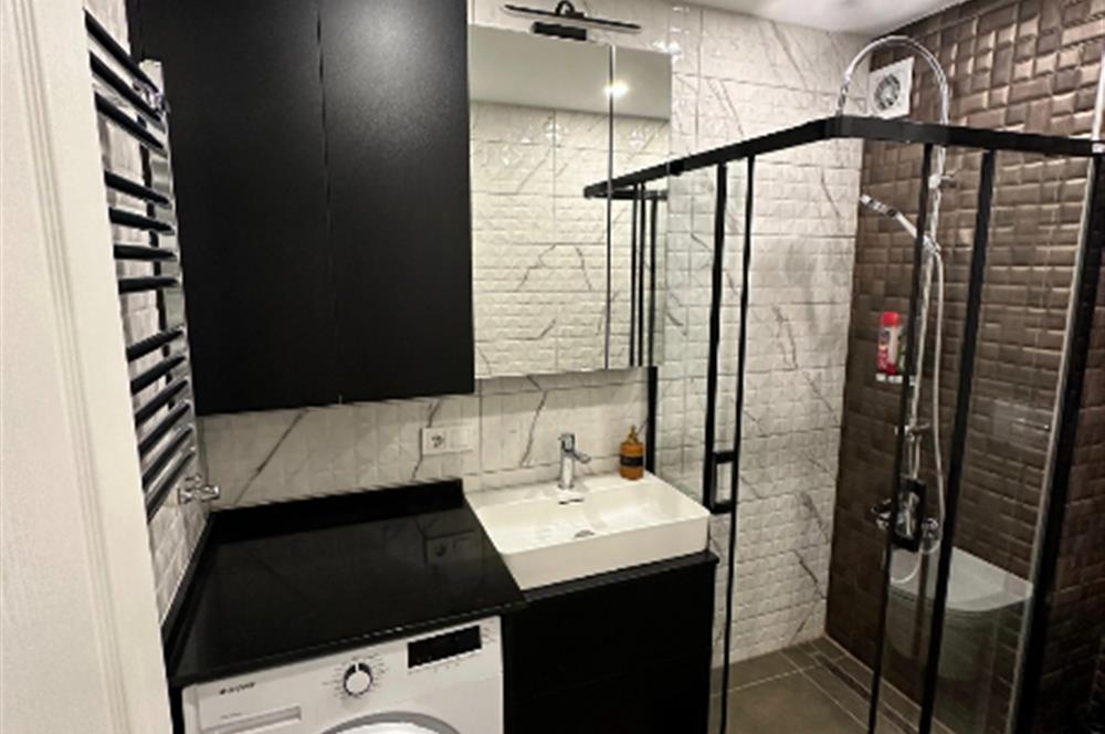 Kadıköy Reşitpaşa Sokak'ta 2+1 Satılık Daire