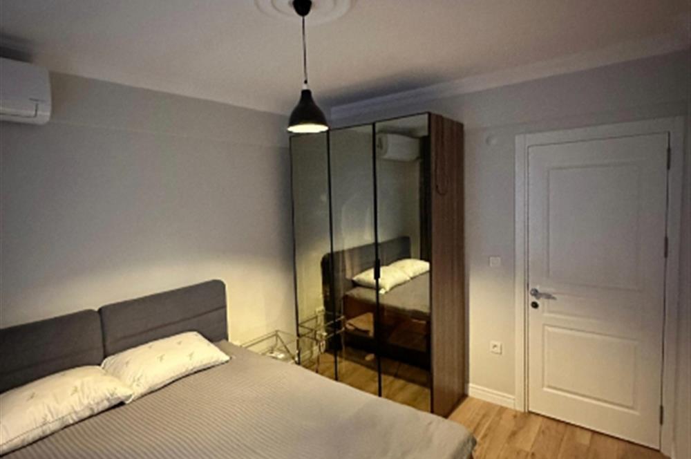 Kadıköy Reşitpaşa Sokak'ta Eşyalı 2+1 Kiralık Daire