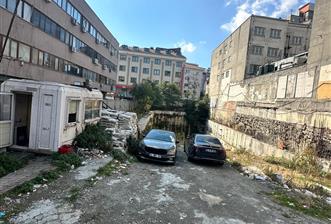 GAZİOSMANPAŞA MERKEZ KATLI OTOPARK-TİCARİ İMARLI 758 M2 ARSA - 3 - 33068