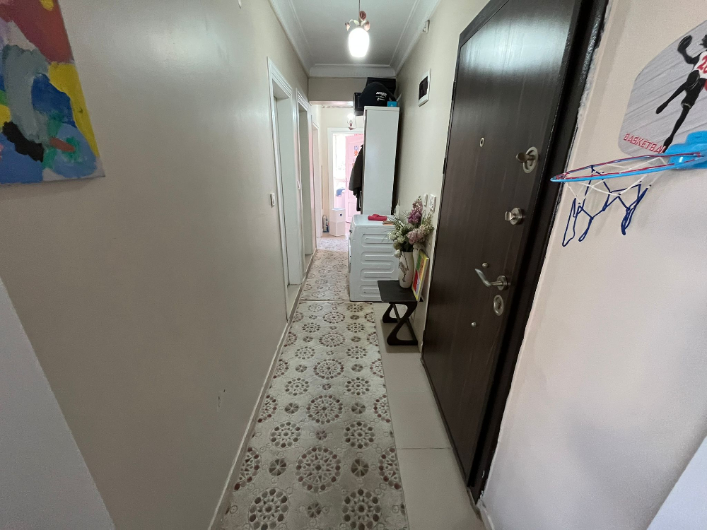 Eyüp Akşemsettin Satılık 3+2 Balkon Ve Bahçeli Fırsat Daire!!!