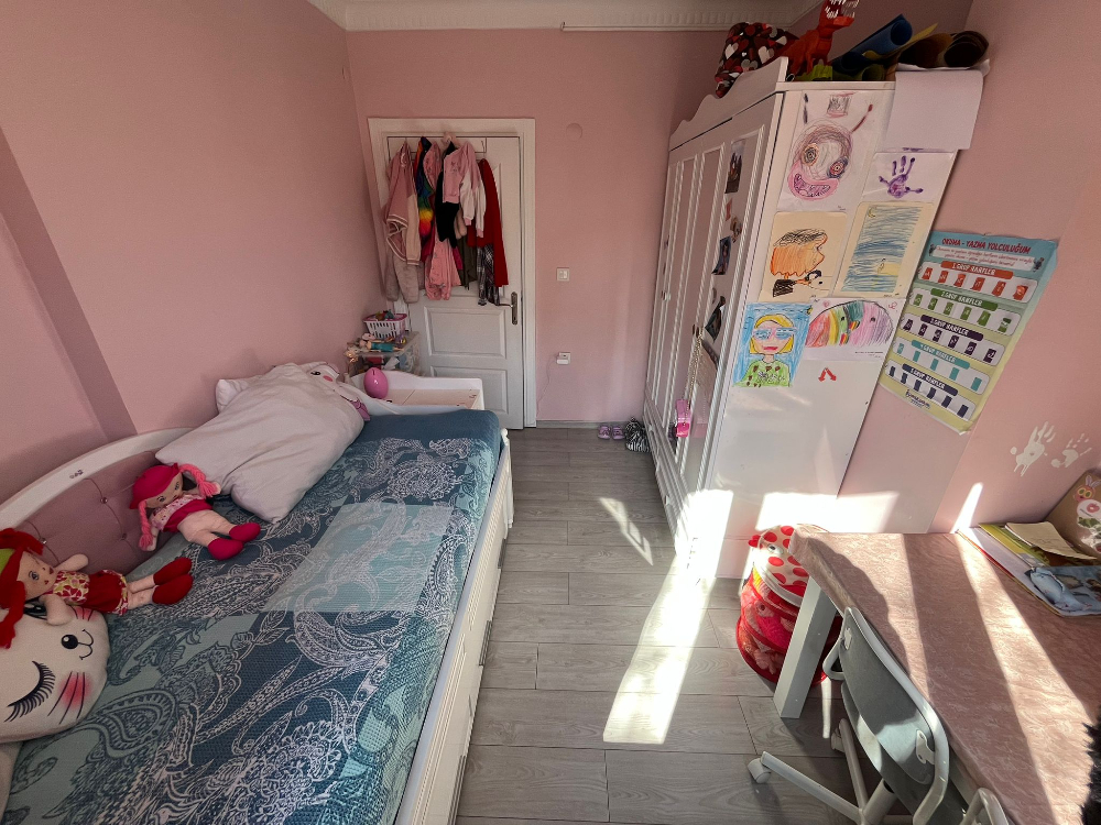 Eyüp Akşemsettin Satılık 3+2 Balkon Ve Bahçeli Fırsat Daire!!!