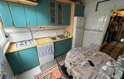 Eyüp Akşemsettin Satılık Cadde Üzeri 3+1 Fırsat Yatırımlık Daire