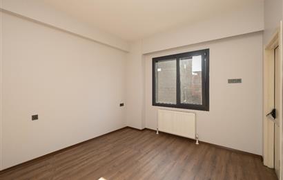 YALI MAHALLESİ'NDE 3+1 90m2 7.KAT OTOPARKLI LÜKS SIFIR DAİRE