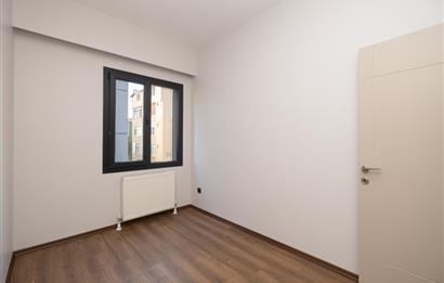 YALI MAHALLESİ'NDE 3+1 90m2 7.KAT OTOPARKLI LÜKS SIFIR DAİRE