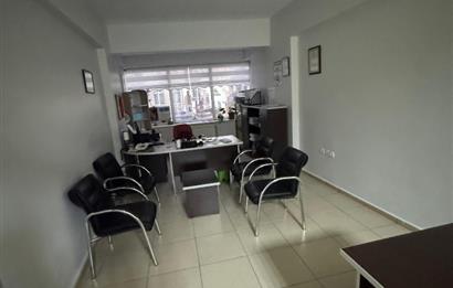 Bankadan Satılık Depolu Dükkan