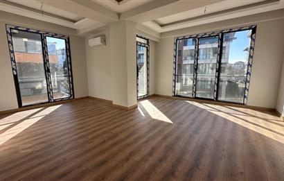 ÜSKÜDAR KÜÇÜKSU MAHALLESİ'NDE SIFIR 3+1 KİRALIK DAİRE