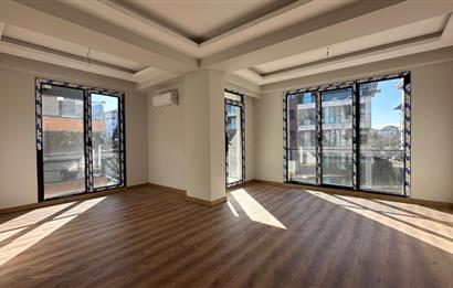 ÜSKÜDAR KÜÇÜKSU MAHALLESİ'NDE SIFIR 3+1 KİRALIK DAİRE