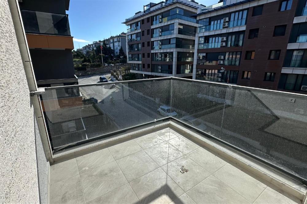 ÜSKÜDAR KÜÇÜKSU MAHALLESİ'NDE SIFIR 3+1 KİRALIK DAİRE