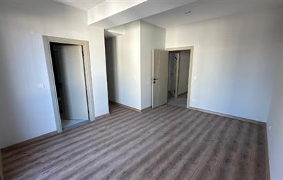 ÜSKÜDAR KÜÇÜKSU MAHALLESİ'NDE SIFIR 3+1 KİRALIK DAİRE