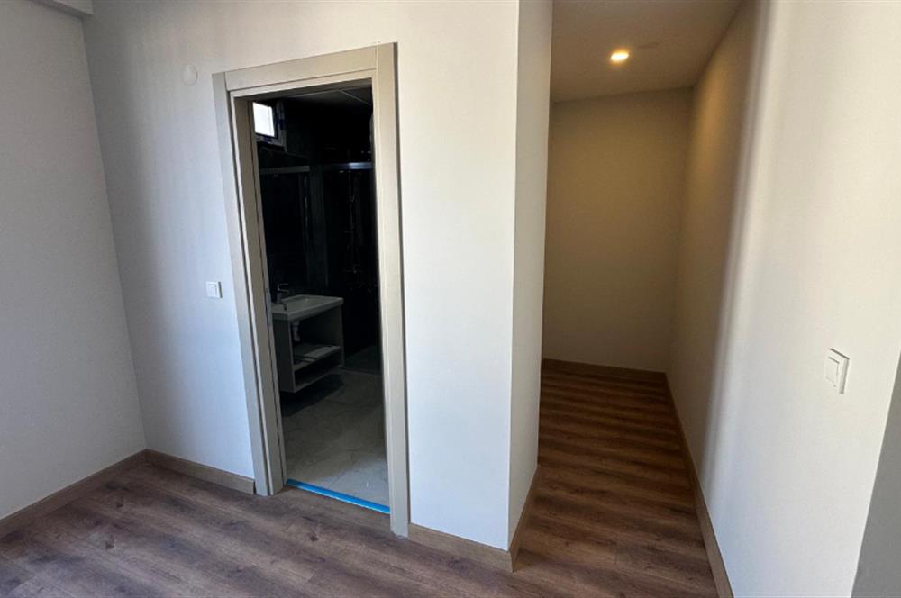 ÜSKÜDAR KÜÇÜKSU MAHALLESİ'NDE SIFIR 3+1 KİRALIK DAİRE