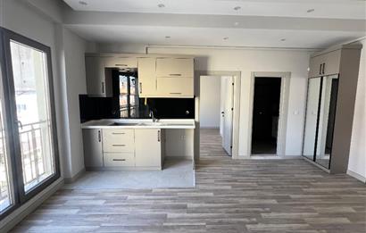 TOYGAR'DA SATILIK 1+1 DAİRE C21 BAL'DA