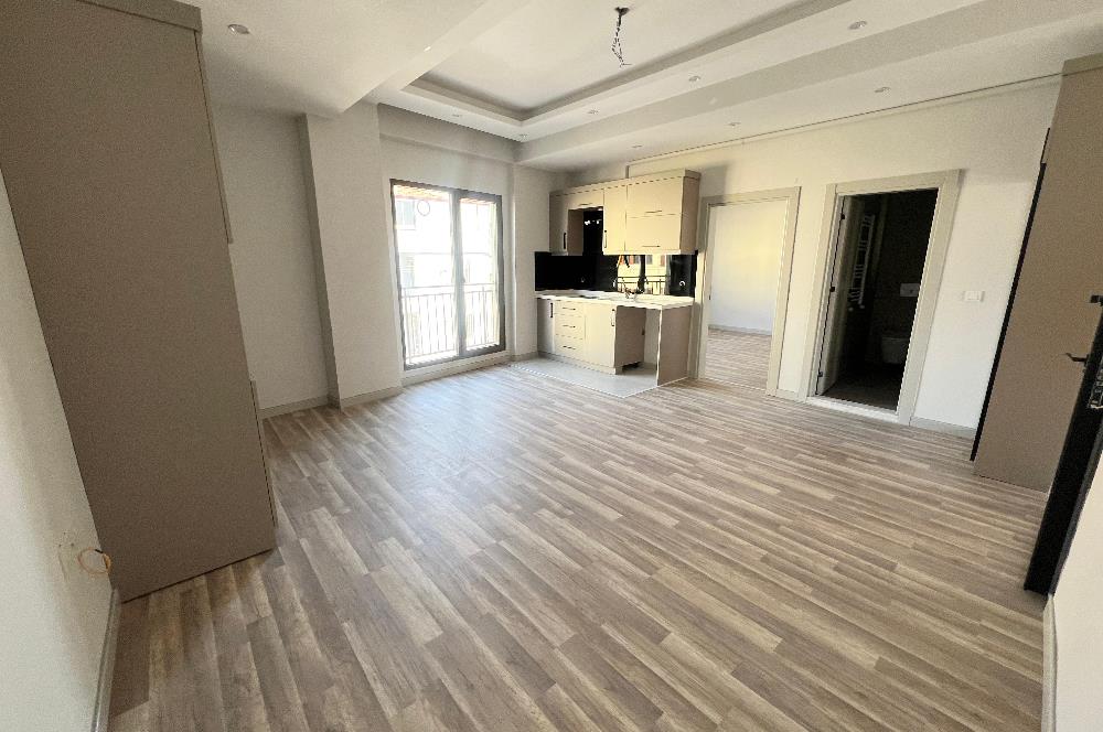 TOYGAR'DA SATILIK 1+1 DAİRE C21 BAL'DA