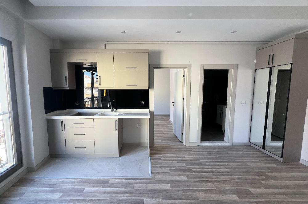 TOYGAR'DA SATILIK 1+1 DAİRE C21 BAL'DA