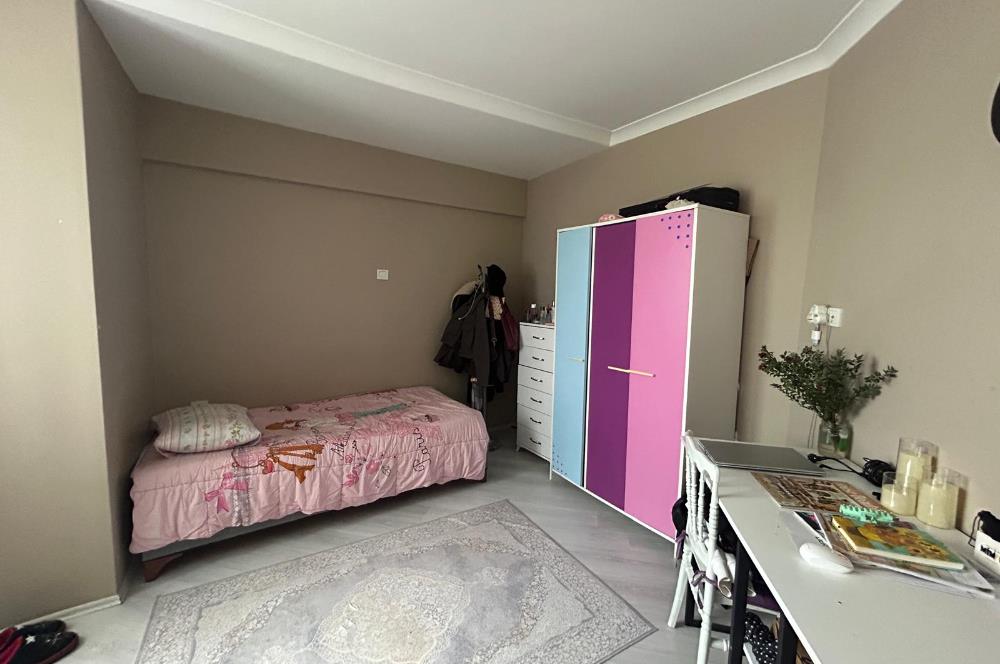 AKKULE 4'DE 2+1 KAPALI MUTFAK BALKONLU SATILIK DAİRE