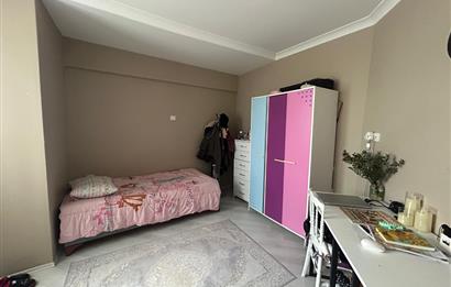 AKKULE 4'DE 2+1 KAPALI MUTFAK BALKONLU SATILIK DAİRE