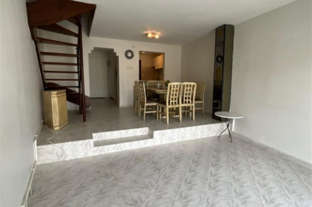 Century 21 Ewa | Sayılgan Villaları 3+1 Kiralık Dubleks