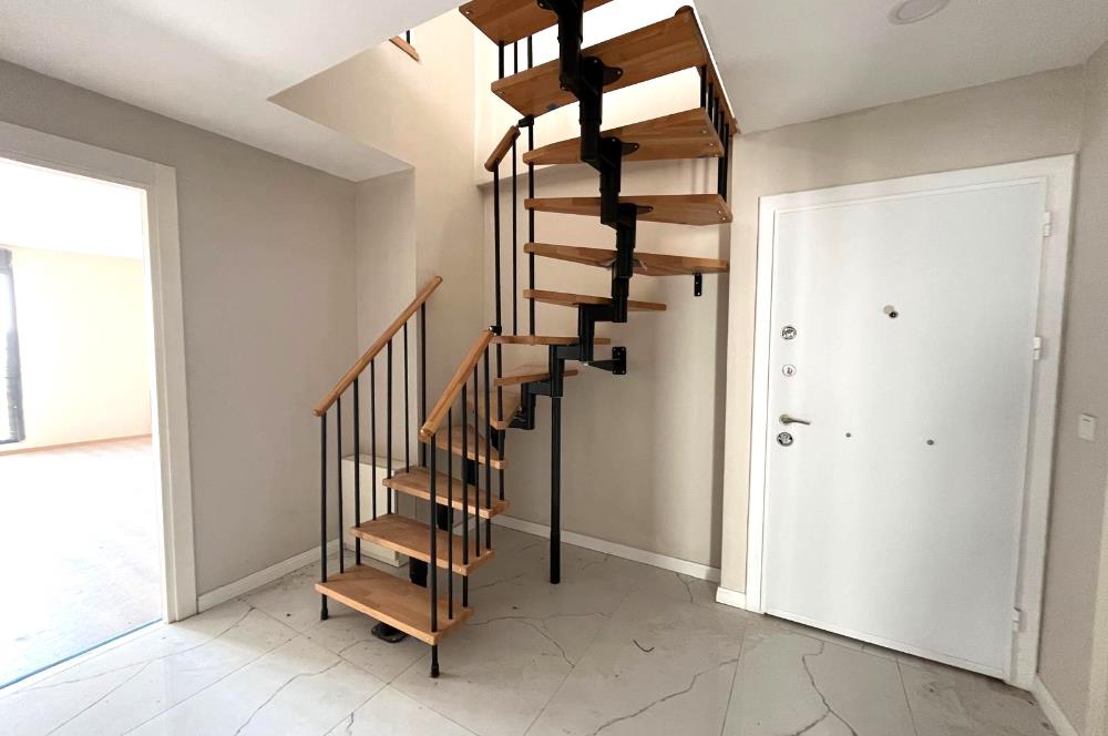 KORU PARKININ İÇİNDE KAPANMAZ DENİZ VE ADALAR MANZARALI PRESTİJLİ  3+2 LÜX DUBLEKS  ﻿