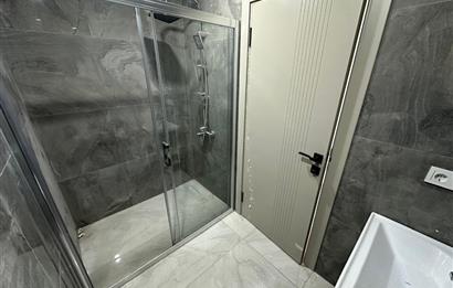 ÜSKÜDAR KÜÇÜKSU MAHALLESİ'NDE SIFIR 3+1 KİRALIK DAİRE