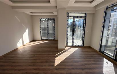 ÜSKÜDAR KÜÇÜKSU MAHALLESİ'NDE SIFIR 3+1 KİRALIK DAİRE