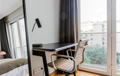 Kozyatağı Avşar Sokak'ta Yüksek Kira Getirili, Yeni Binada Satılık 2+1 Daire