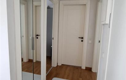 Kozyatağı Avşar Sokak'ta Yüksek Kira Getirili, Yeni Binada Satılık 2+1 Daire