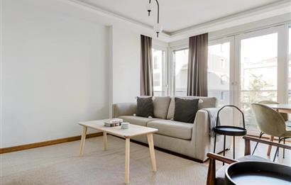 Kozyatağı Avşar Sokak'ta Yüksek Kira Getirili, Yeni Binada Satılık 2+1 Daire