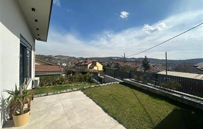 Zekeriyaköy'de Özel Dekorasyonlu, 4+1 Kiralık Villa