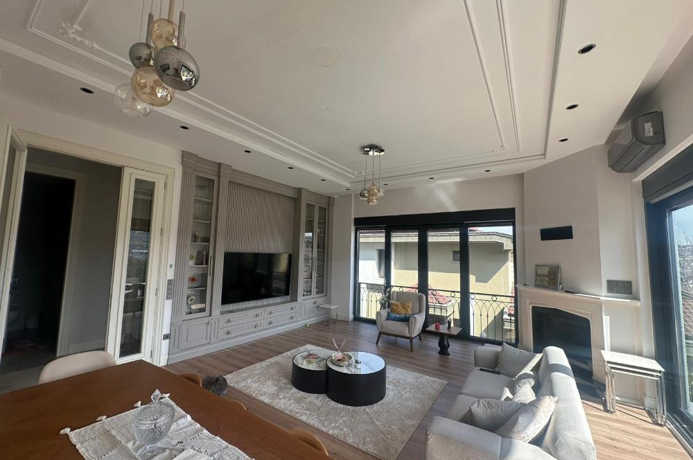 Zekeriyaköy'de Özel Dekorasyonlu, 4+1 Kiralık Villa