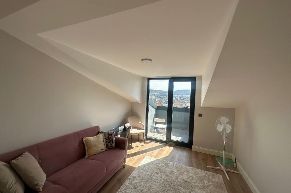 Zekeriyaköy'de Özel Dekorasyonlu, 4+1 Kiralık Villa