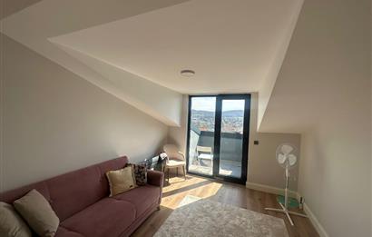 Zekeriyaköy'de Özel Dekorasyonlu, 4+1 Kiralık Villa