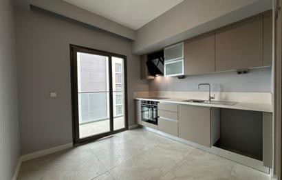 C21 ROOF'DAN YENİ FİKİRTEPE 16.ETAP KAPALI MUTFAK 2+1 KİRALIK