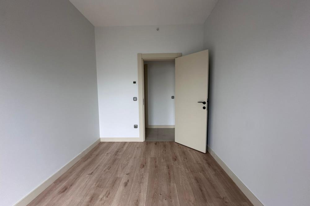 C21 ROOF'DAN YENİ FİKİRTEPE 10.ETAP KAPALI MUTFAK 2+1 KİRALIK