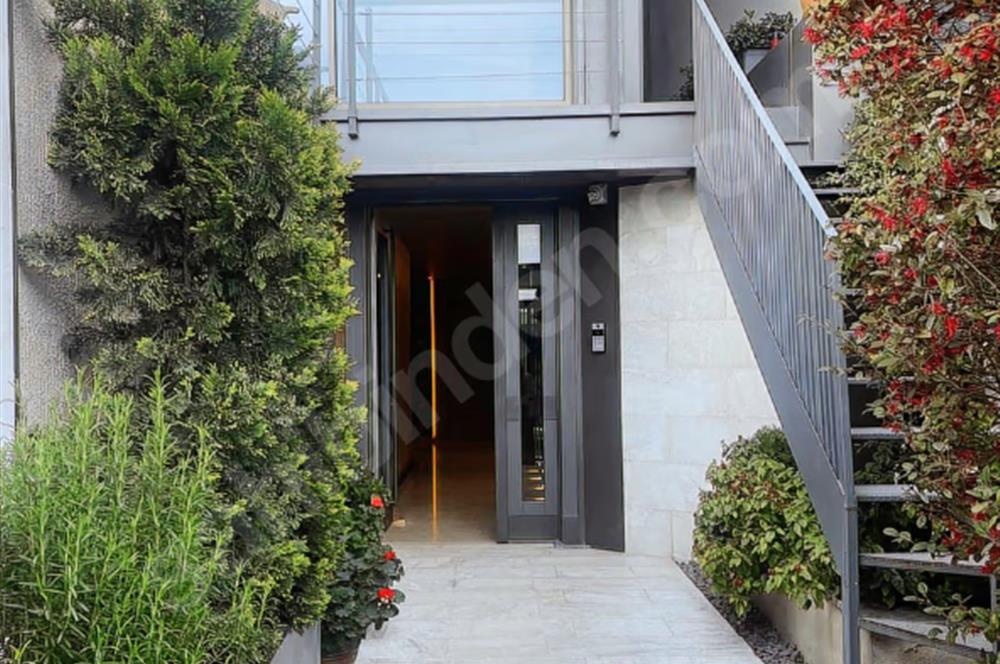 BEŞİKTAŞ'TA 65m2 DENİZ MANZARALI TERASLI KİRALIK DAİRE