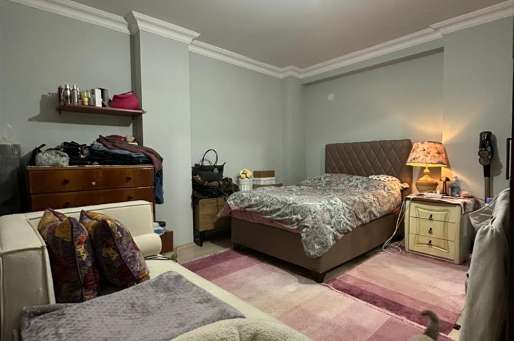 C21 ROOF TAN ÇEKMEKÖY ÇAMLIK MAH CİHAN SK DA YATIRIMLIK DAİRE2+1