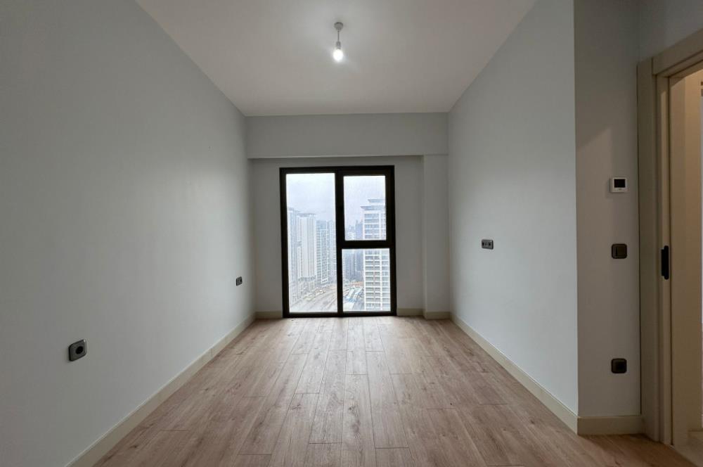 C21 ROOF'DAN YENİ FİKİRTEPE 10.ETAP KAPALI MUTFAK 2+1 KİRALIK