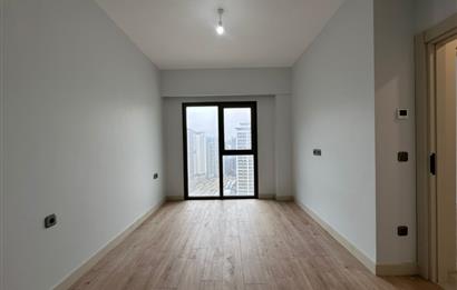 C21 ROOF'DAN YENİ FİKİRTEPE 10.ETAP KAPALI MUTFAK 2+1 KİRALIK