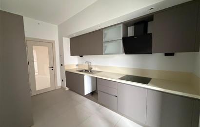 C21 ROOF'dan EMLAK KONUT 14.ETAP KLİMALI VESTİYERLİ 3+1 KİRALIK