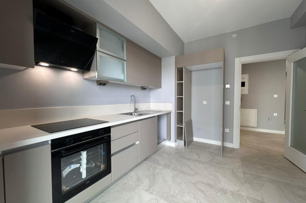 C21 ROOF'DAN YENİ FİKİRTEPE 16.ETAP KAPALI MUTFAK 2+1 KİRALIK