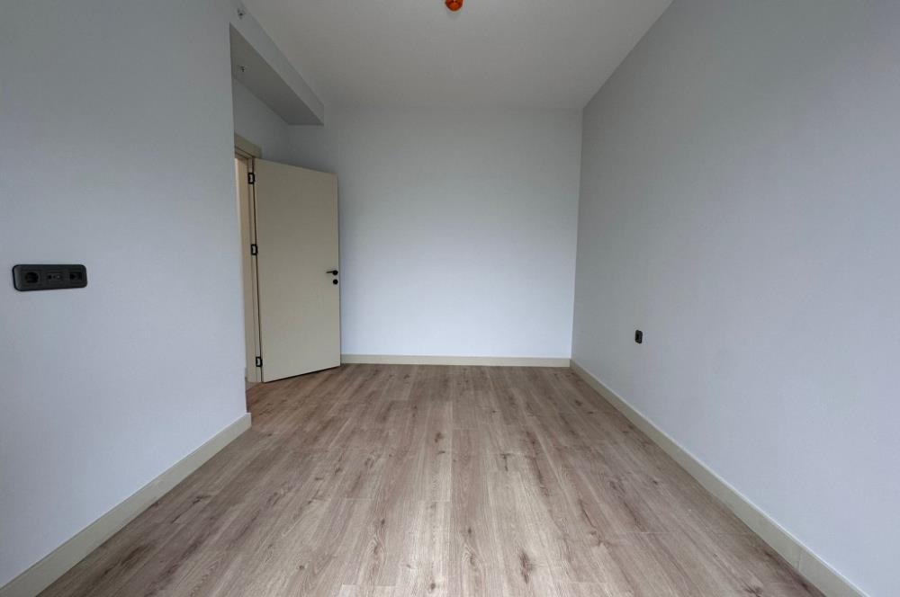 C21 ROOF'DAN YENİ FİKİRTEPE 10.ETAP KAPALI MUTFAK 2+1 KİRALIK