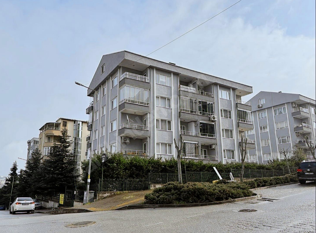 CENTURY 21 EWA'DAN GÜMÜŞ YOLU SİTESİNDE 4+1 GENİŞ KİRALIK DAİRE