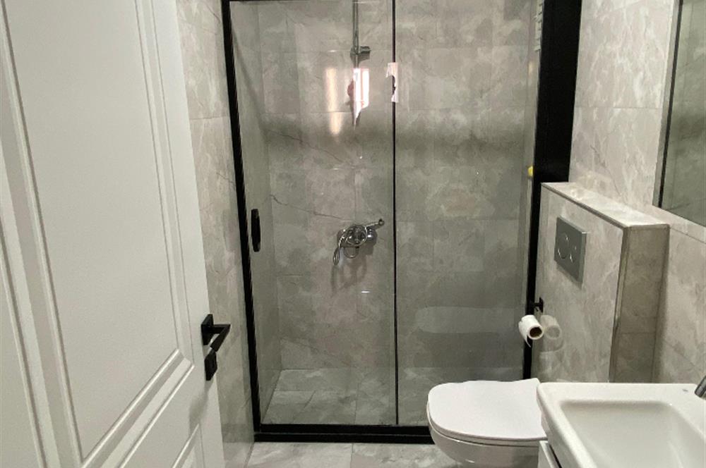 ŞEMSİPAŞA'DA YENİ BİNADA YERDEN ISITMALI 2+1 TRAMVAYA 2 DK