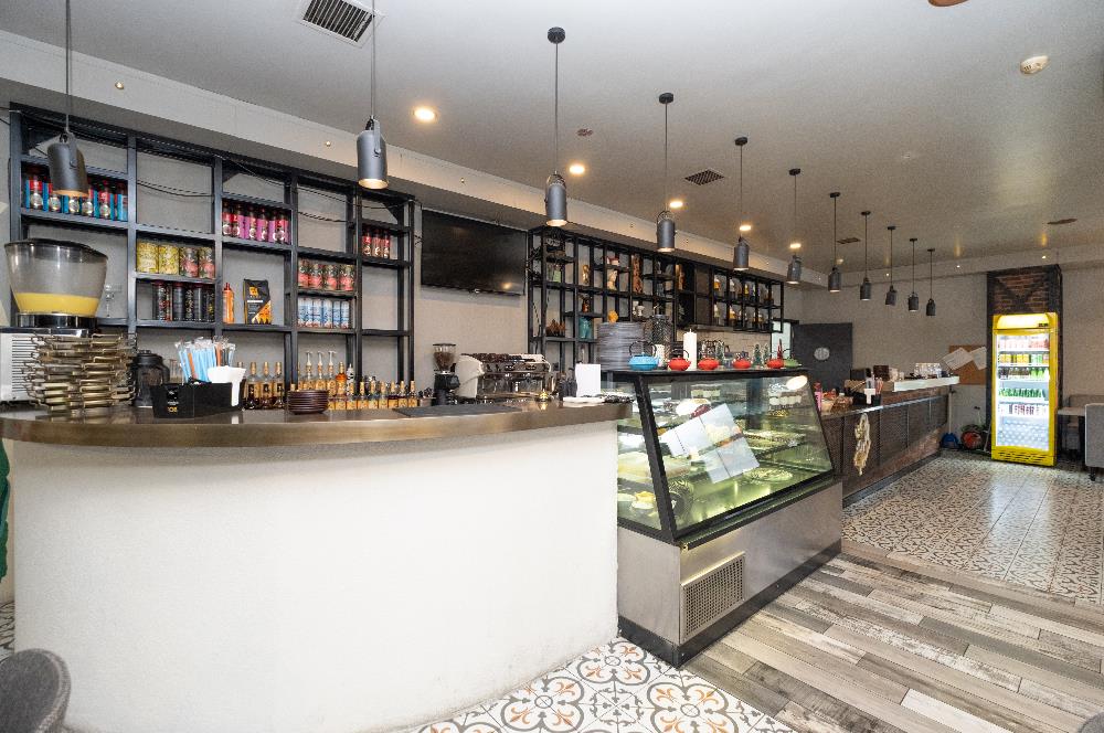 ATAŞEHİR 'DE HAZIR MÜŞTERİLİ YEDİTEPE YAKINI DEVREN KAFE